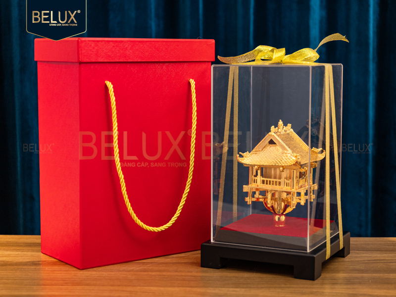 Mô hình Chùa Một Cột bằng đồng mạ vàng 24k